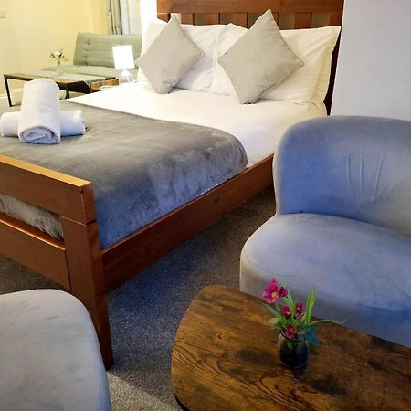 Inn By The Sea, Portsmouth - En Suite Rooms With Or Without Sea View, Onsite Ev 22Kw 朴次茅斯 外观 照片