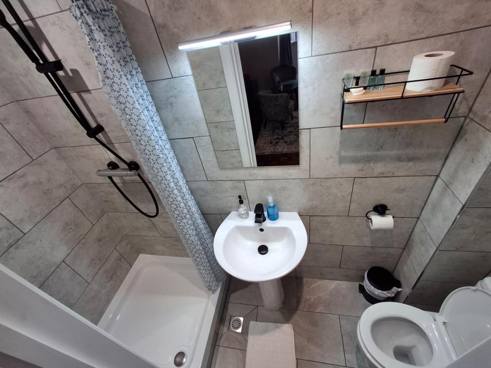 Inn By The Sea, Portsmouth - En Suite Rooms With Or Without Sea View, Onsite Ev 22Kw 朴次茅斯 外观 照片